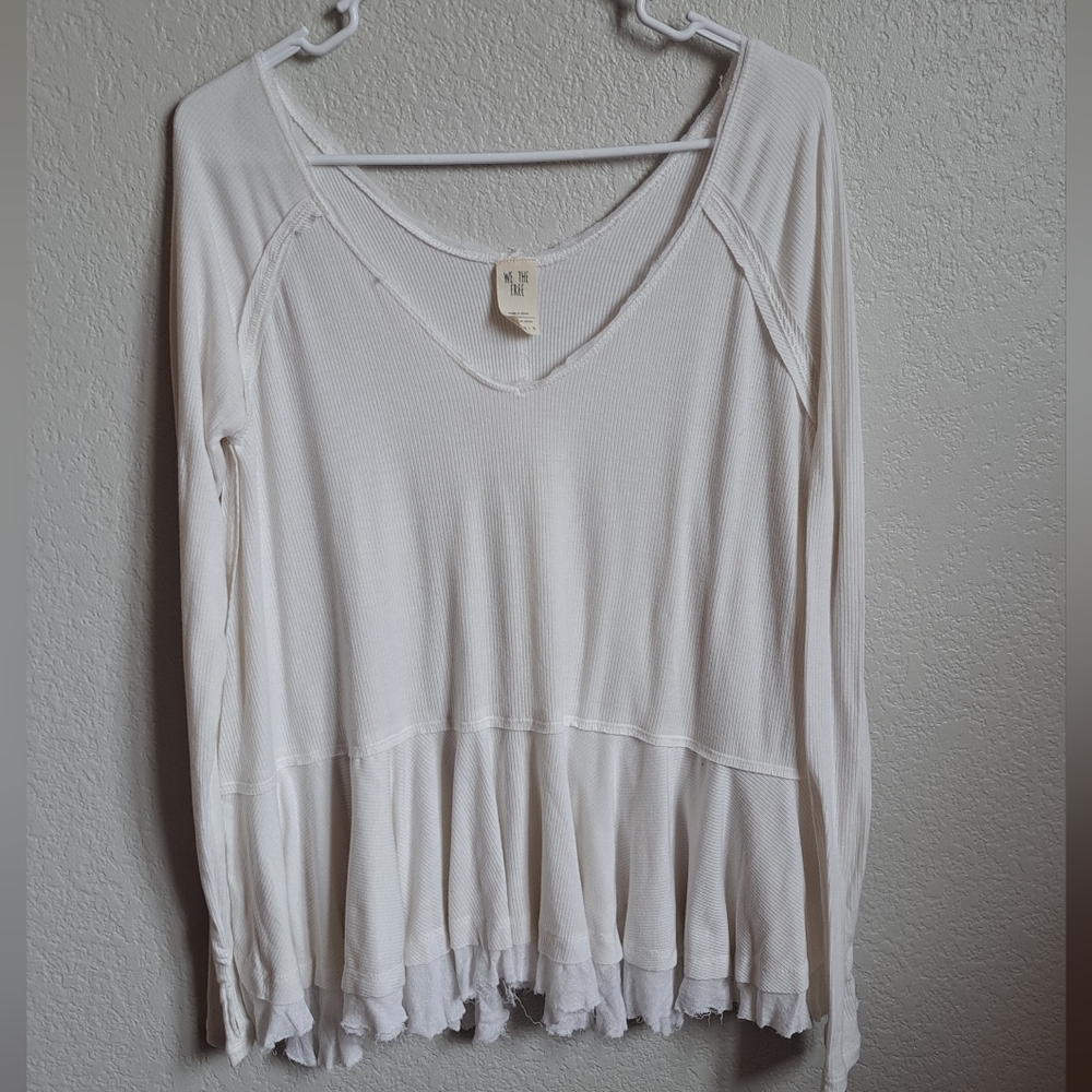 Free People We The Free White Distressed Longsleeve Top Size Small